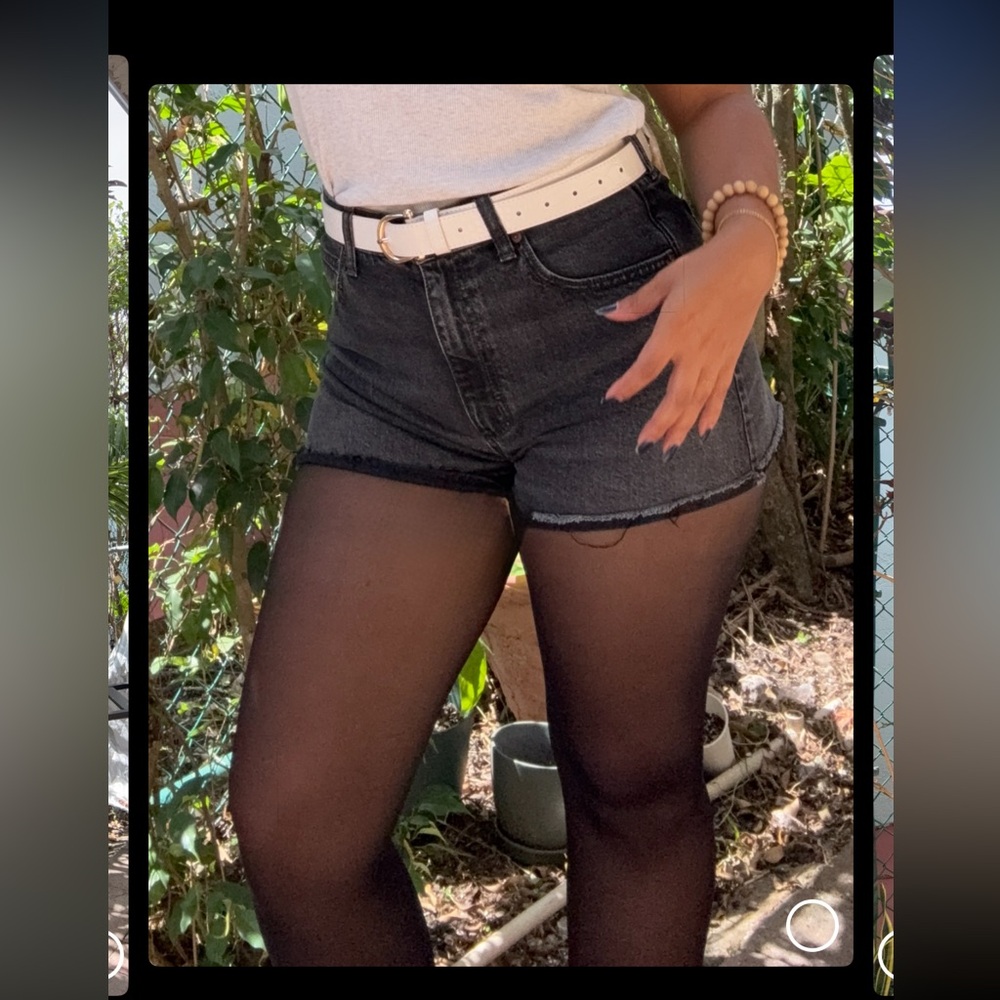- High waisted booty shorts -